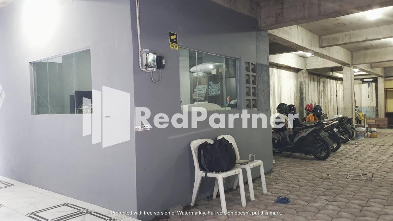 Reddoorz Near Lippo Mall Yogyakarta 2 Hotel Exterior photo